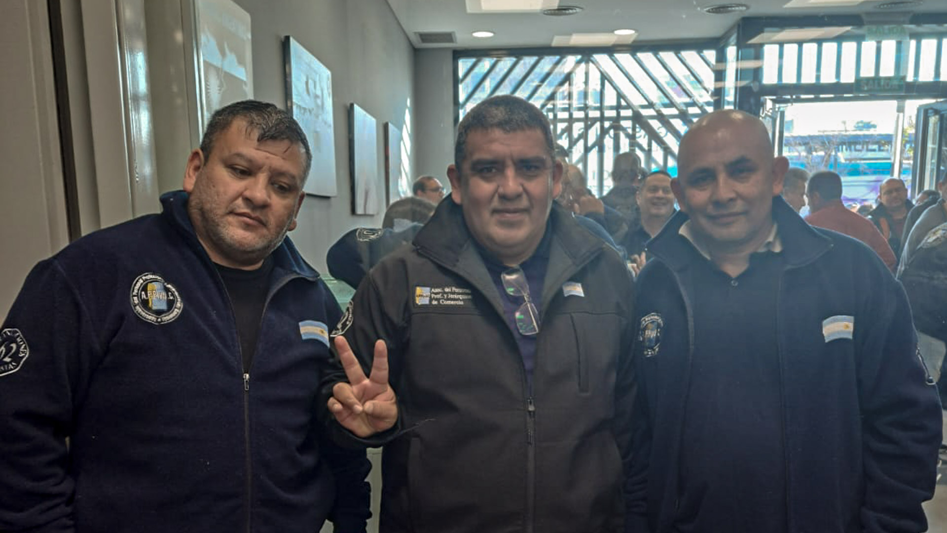 jerarquicos asamblea 16x9 032