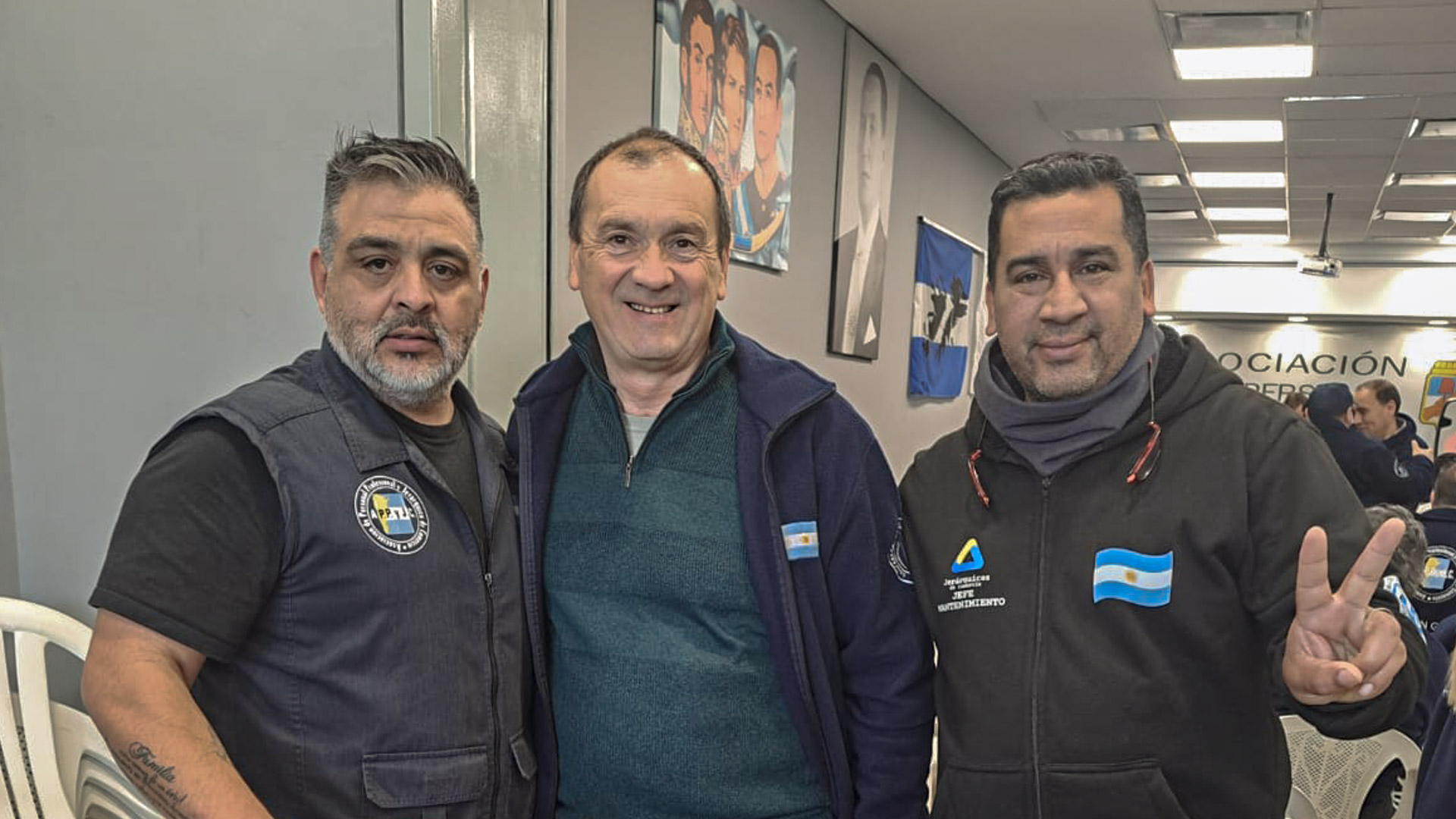 jerarquicos asamblea 16x9 034