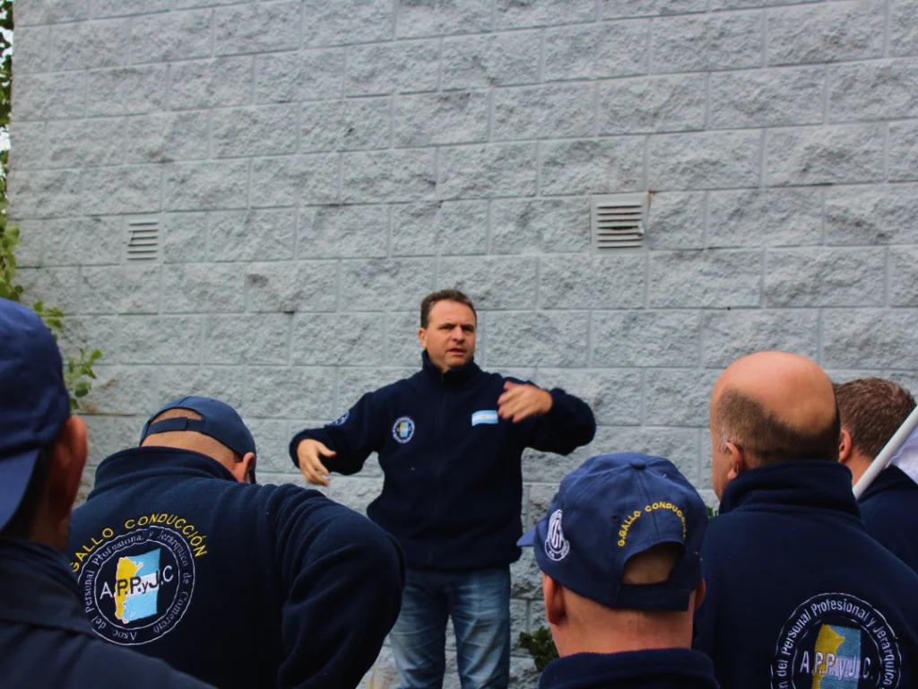 Conflicto gremial en Changomás (Dorinka) por incumplimientos y persecución gremial.