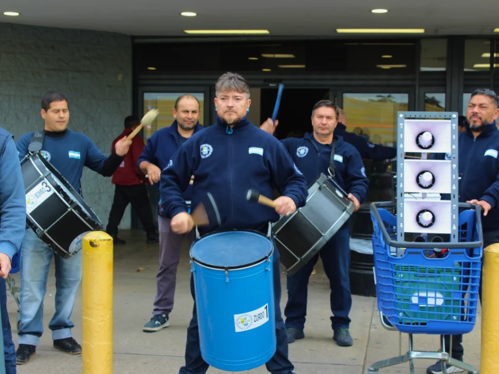 Conflicto gremial en Changomás (Dorinka) por incumplimientos y persecución gremial.